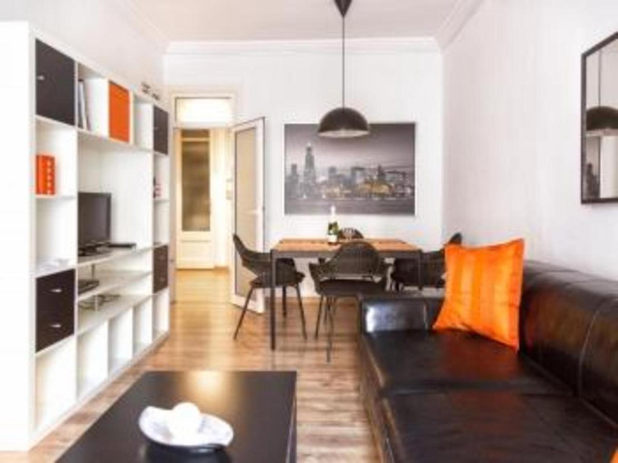 La Meva Llar Poeta-Cabanyes,-81 Apartment บาร์เซโลนา ภายนอก รูปภาพ